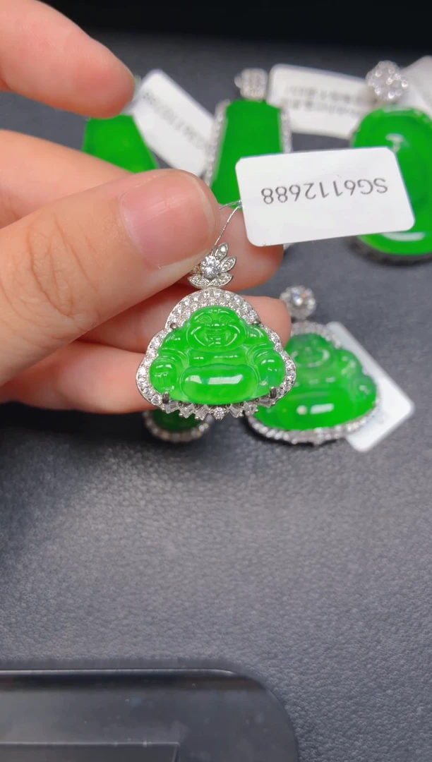 颈饰银S925镶嵌翡翠1