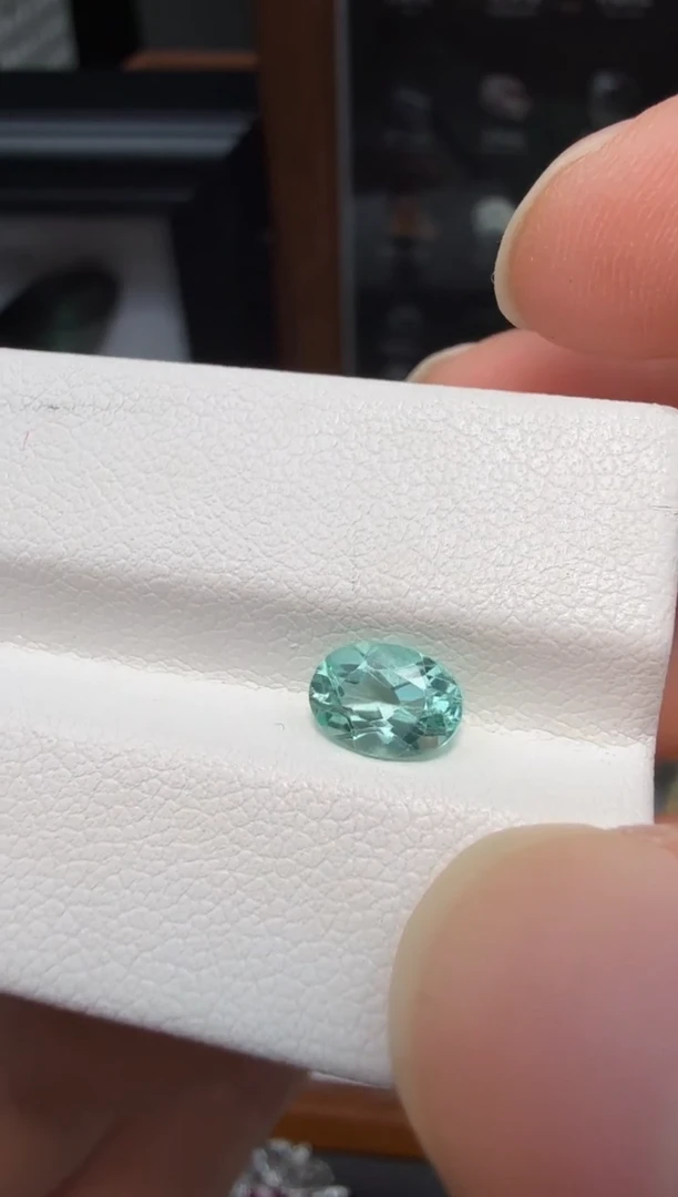 未镶嵌磷灰石裸石0.8CT-A318-1P