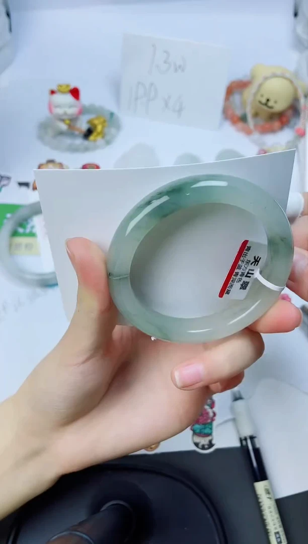 【闪购商品】石英质玉手镯未镶嵌79-55.1