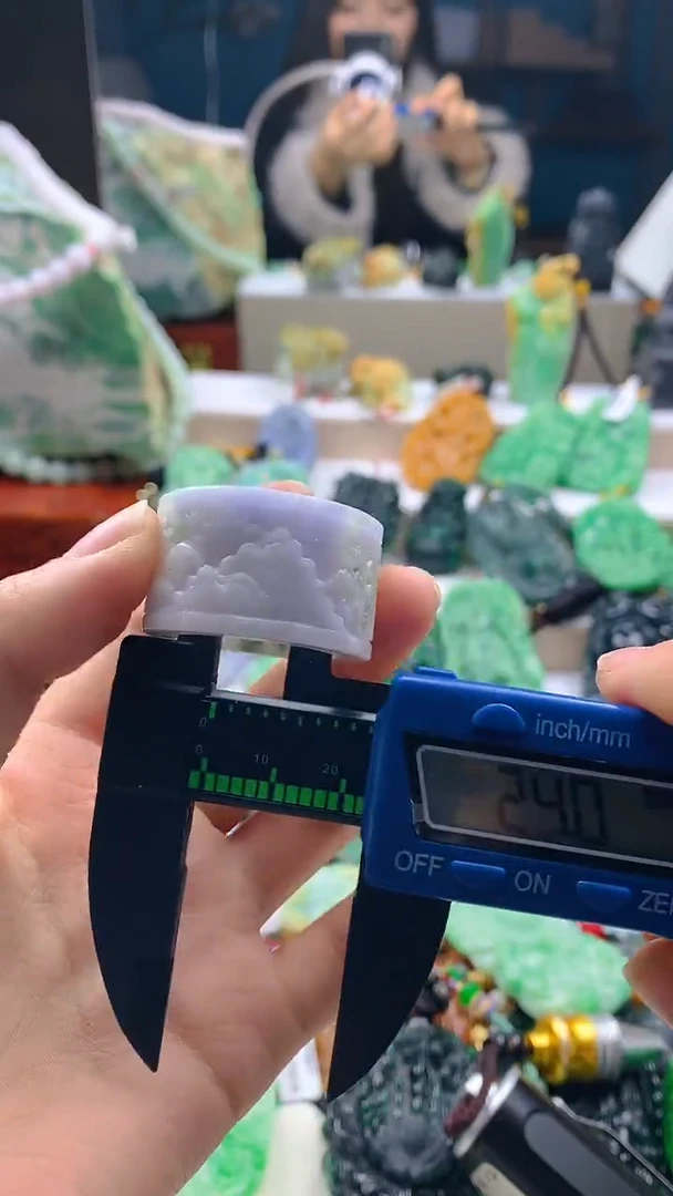 颈饰未镶嵌翡翠天然缅甸a货翡翠24