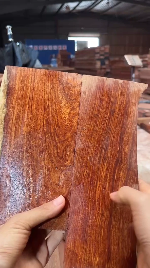 贡木墨***边各种红木家具边角料