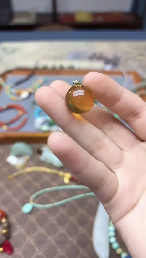 蜜蜡颈饰18K金镶嵌18K金蜜蜡单珠吊坠16mmYX赠链