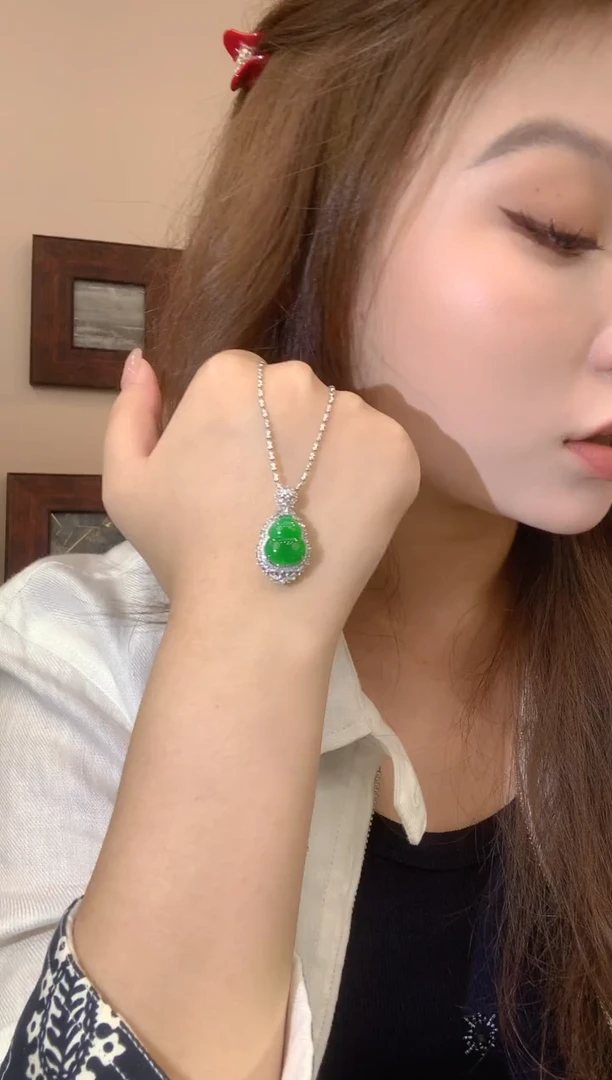 吊坠(不含链)18K金镶嵌翡翠元*潇40-吊坠