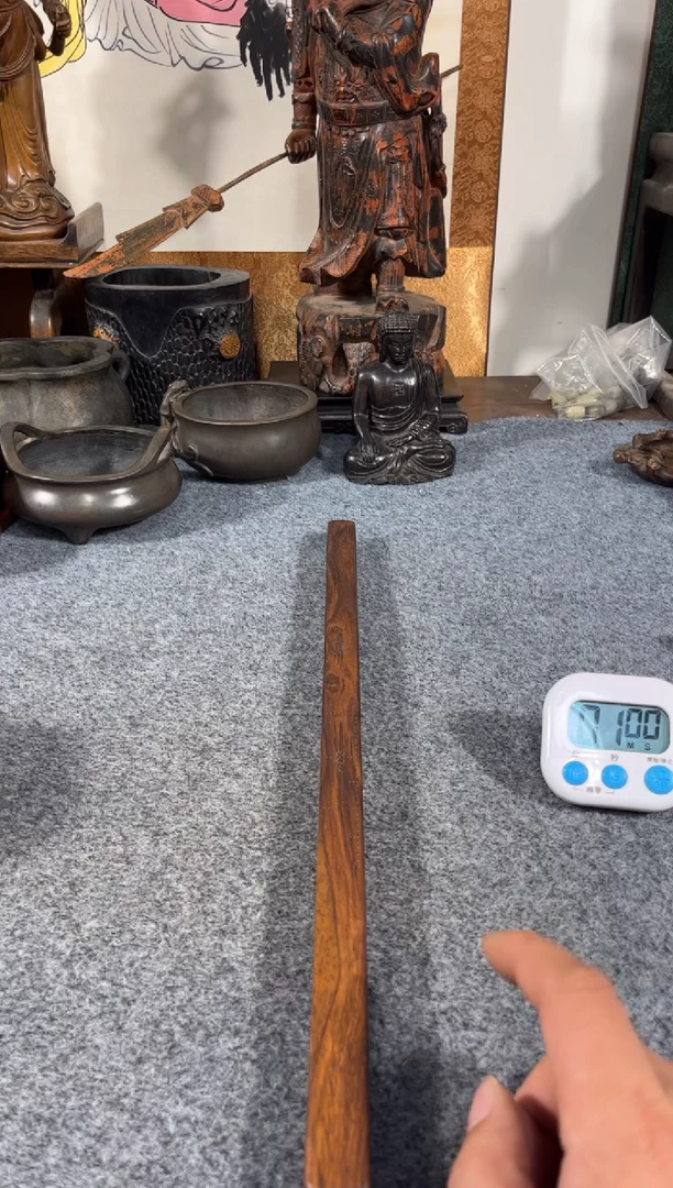 【闪购商品】贡木非常漂亮大气的尺子