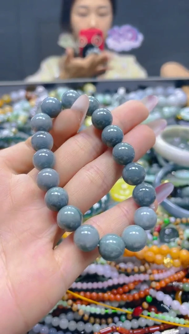 颈饰未镶嵌翡翠10MM/C/翡翠A货，一件也是批发价