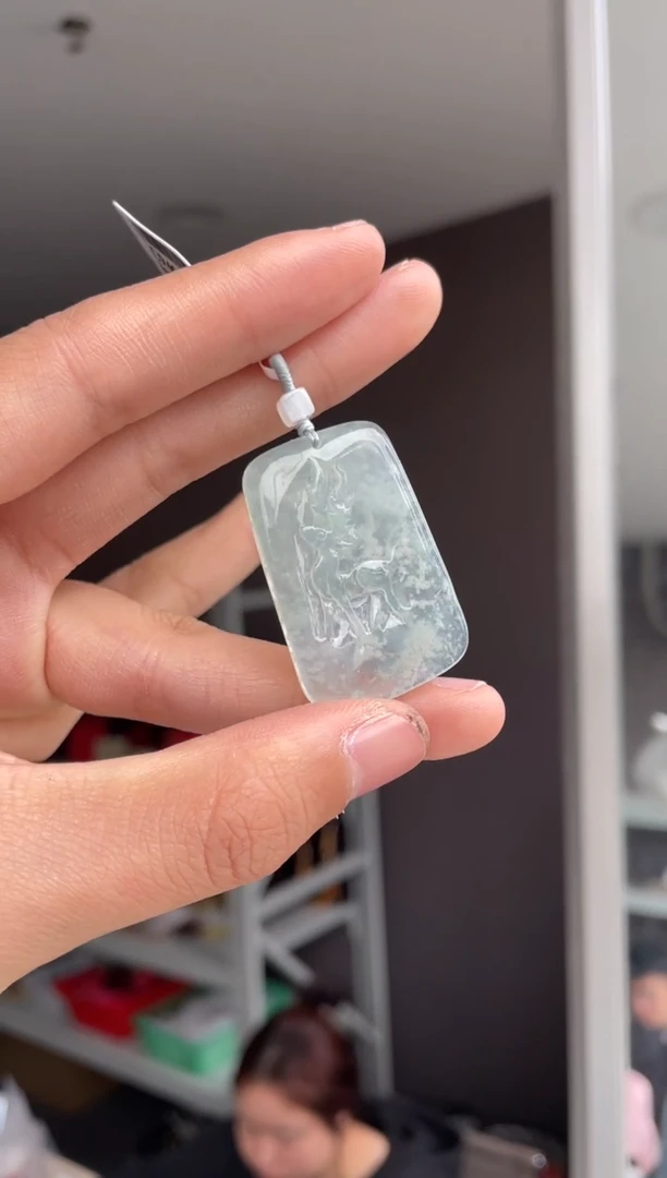 吊坠(不含链)未镶嵌翡翠天然缅甸A货翡翠