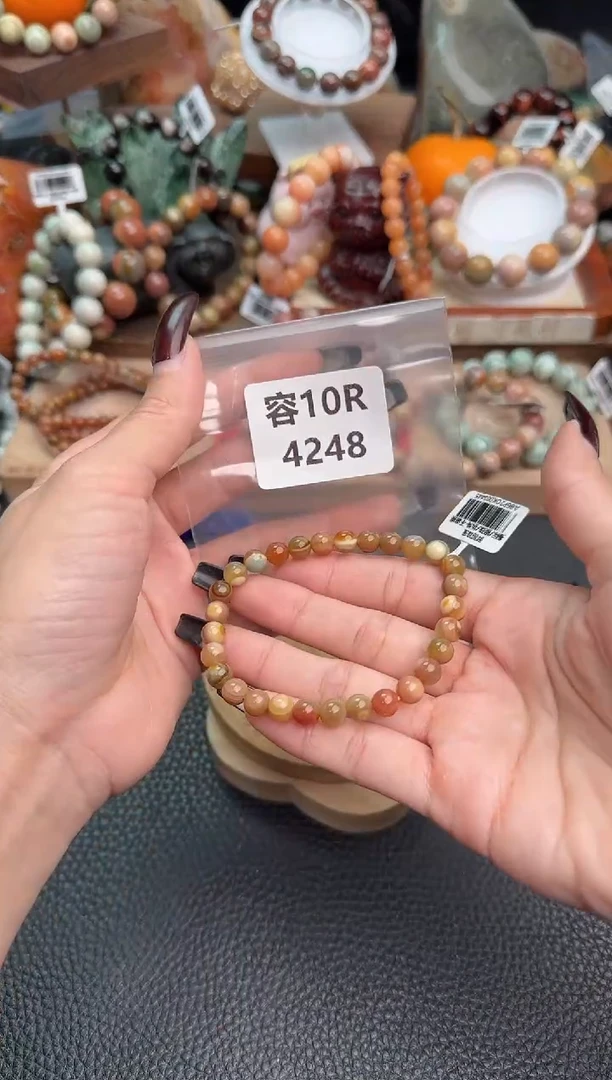 【闪购商品】石英质玉手链未镶嵌10R4248