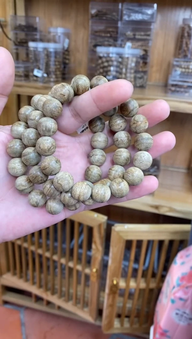 沉香手串 达拉干圆珠单圈1.3多样性发其一