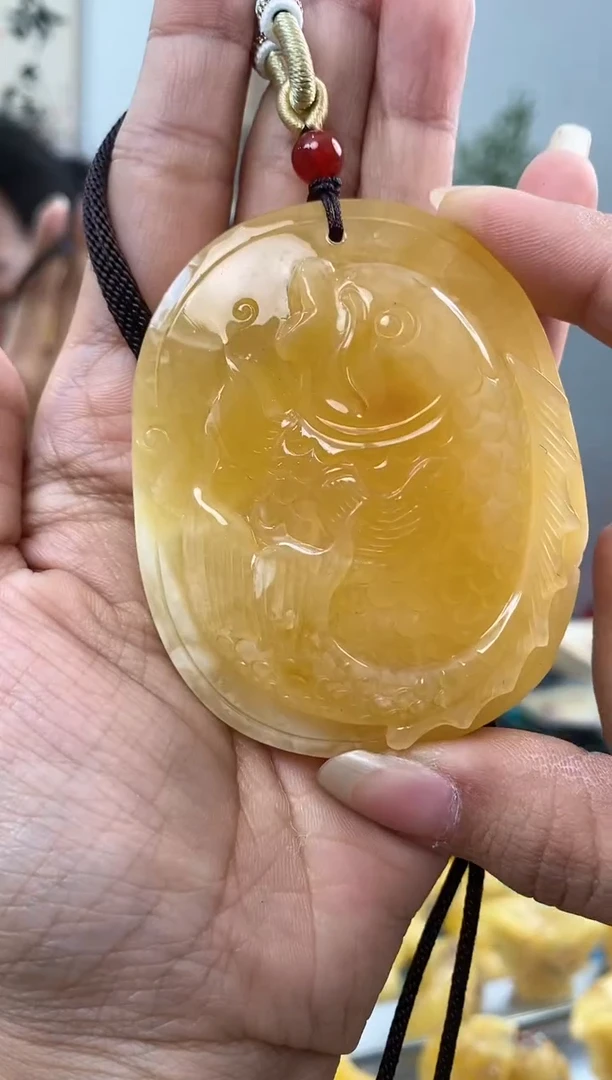 【闪购商品】蜜蜡裸石未镶嵌天然琥珀蜜蜡年年有余