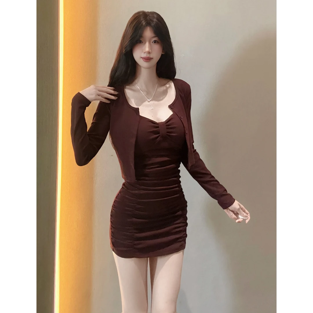 DR纯欲时尚套装吊带连衣裙性感名媛御姐气质包臀后妈裙+披肩开衫