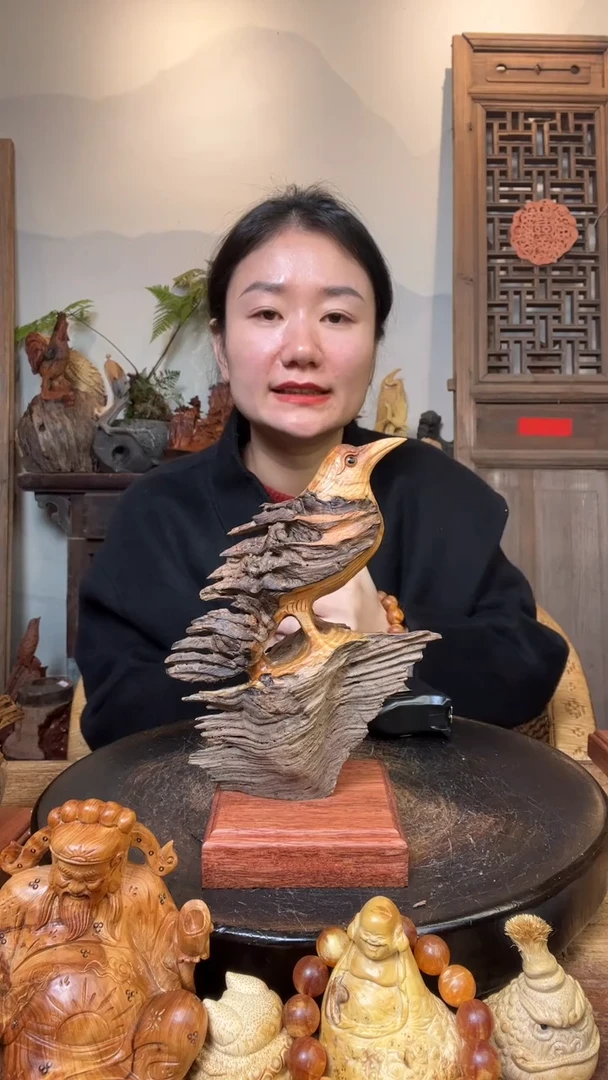 摆件d****897898778