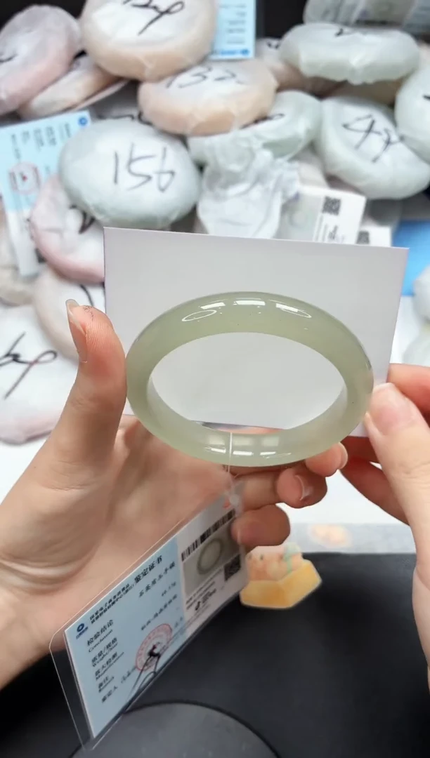 未镶嵌手镯石英质玉155/东陵56.4