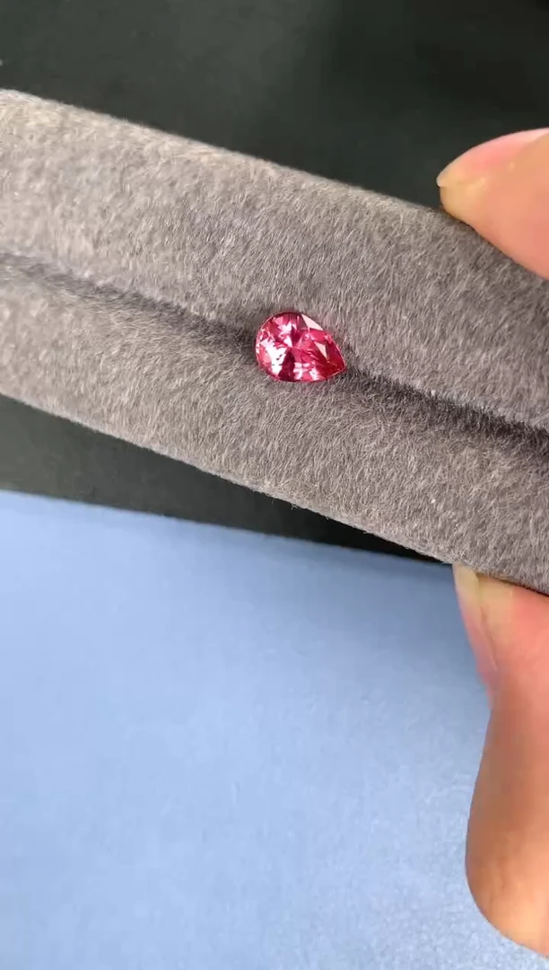 【闪购商品】尖晶石裸石未镶嵌一粒2卡坦桑尼亚无烧