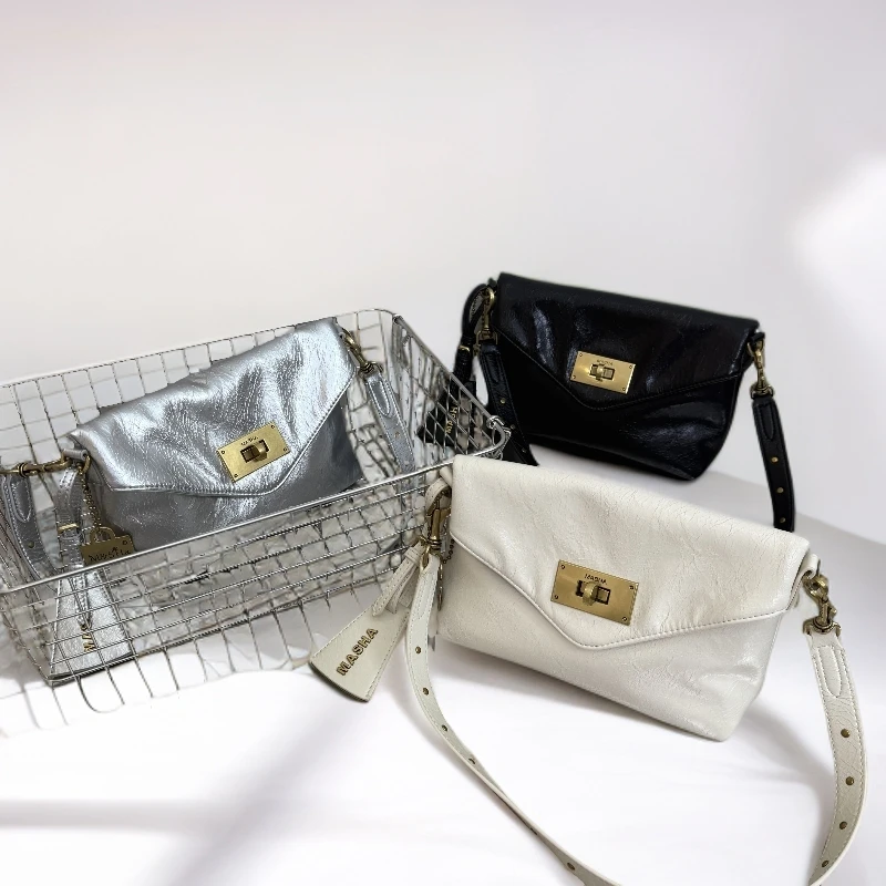 大容量女包2025新春新款折耳单肩腋下包时尚软皮质感斜跨包包