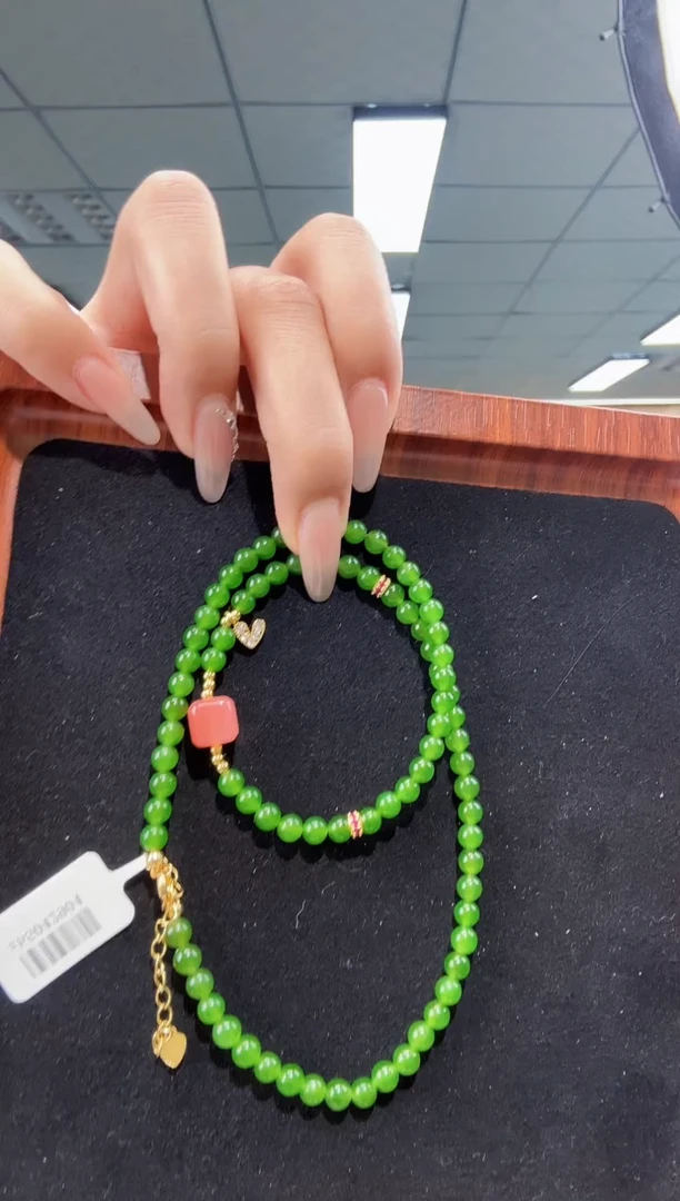 和田玉未镶嵌颈饰拍一发一