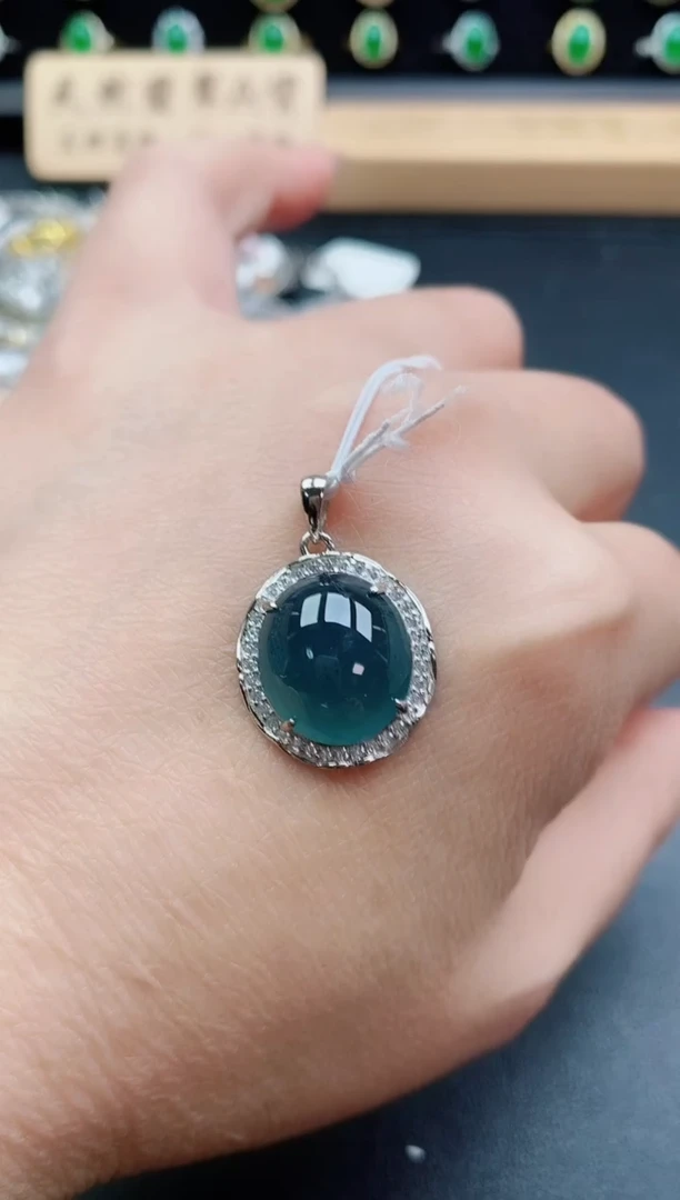 吊坠(赠链)银S925镶嵌翡翠1