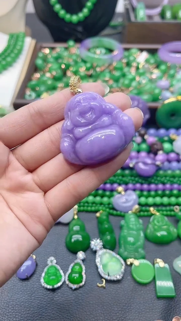 颈饰未镶嵌翡翠浓紫大佛2