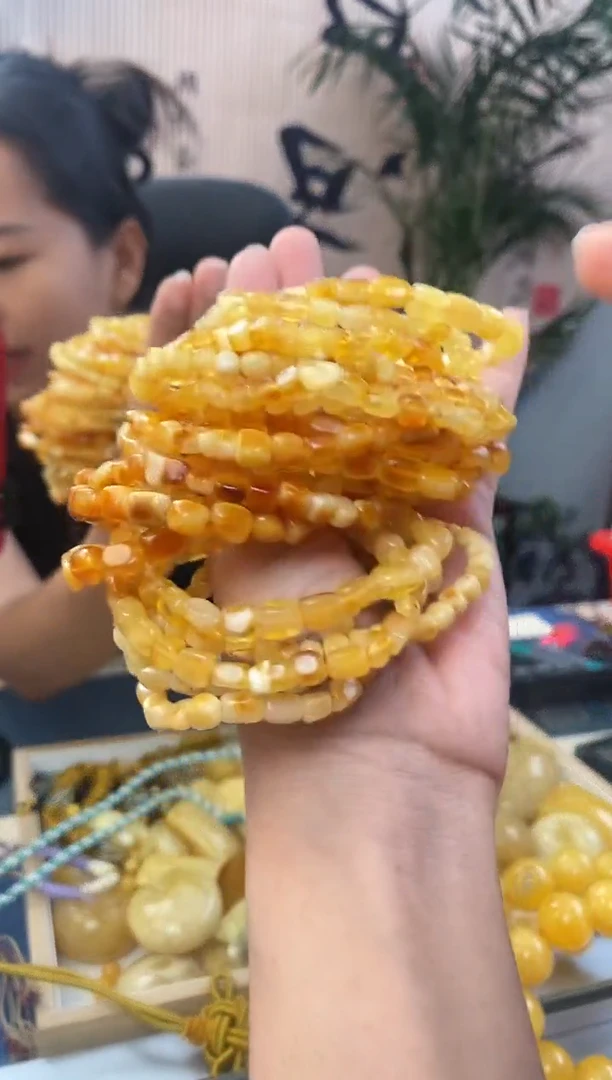 未镶嵌琥珀裸石天然琥珀蜜蜡方糖多样性发一