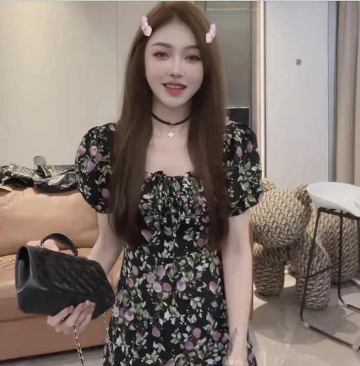 C13 蜜桃森林~方领碎花连衣裙 D12013  春天仙女裙气质时尚网红