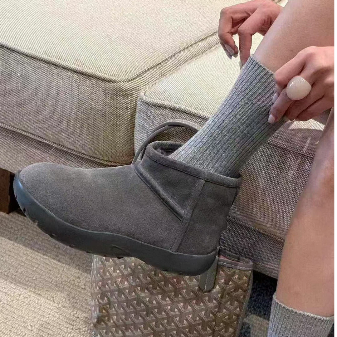 （小雨推荐）2024年新款冬季百搭中筒时尚雪地靴加绒