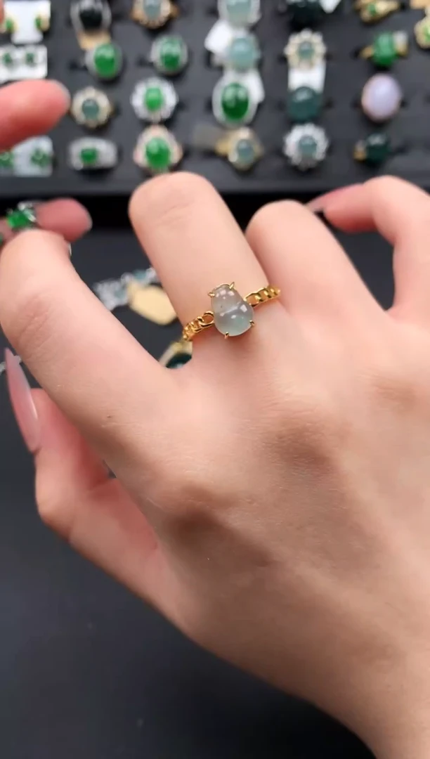 【闪购商品】翡翠戒指银S925镶嵌52141