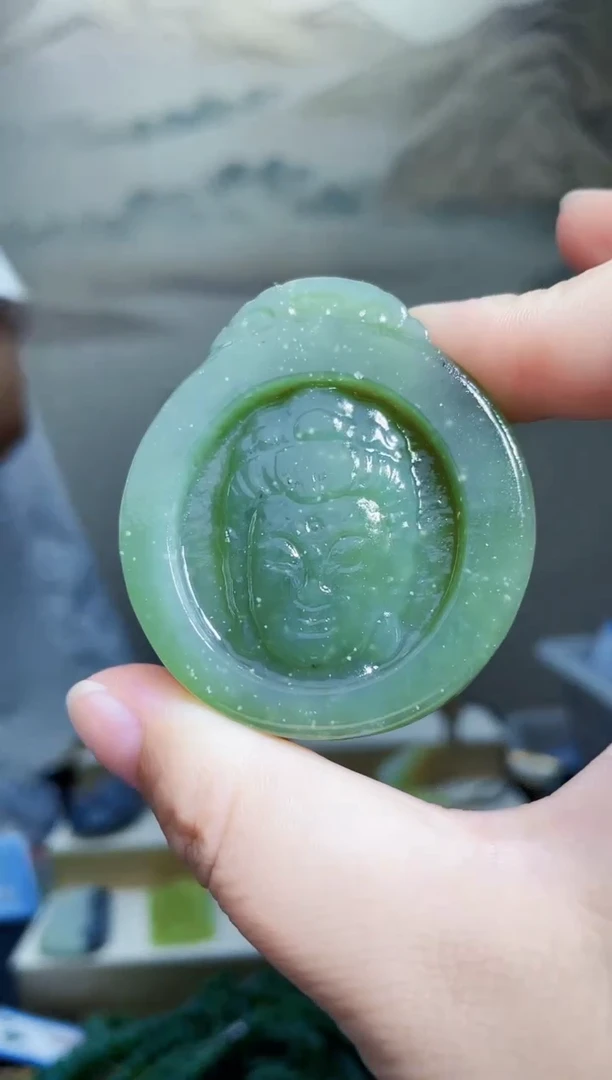 和田玉未镶嵌颈饰1