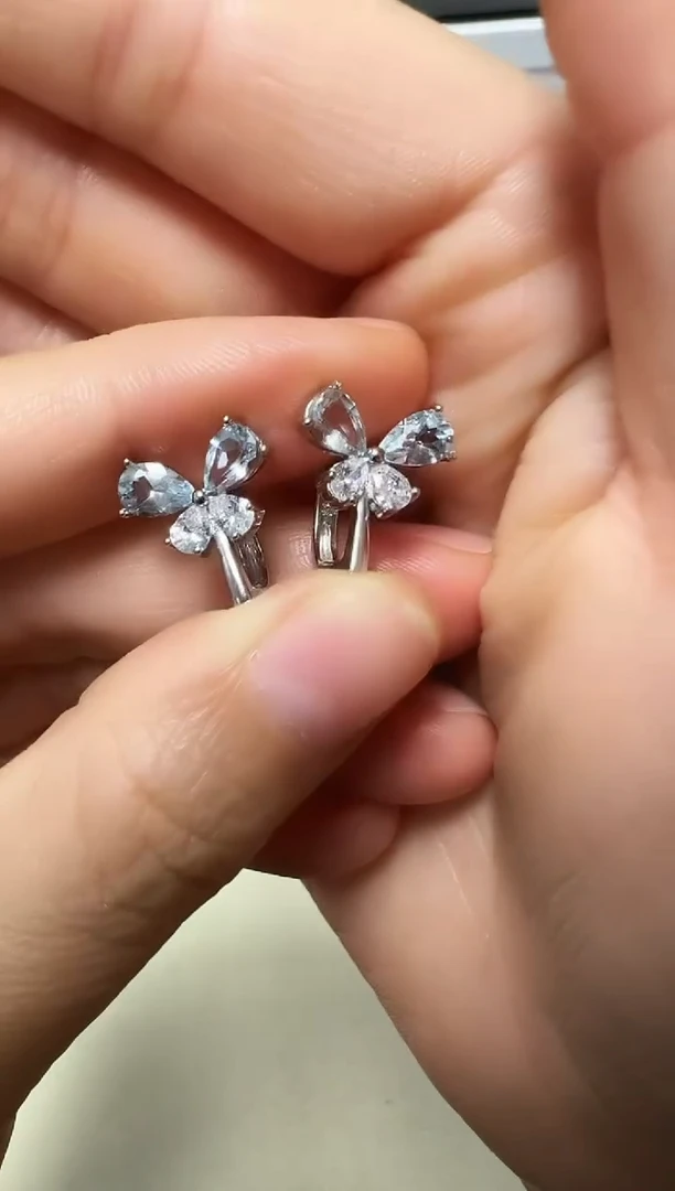 银S925镶嵌耳饰海蓝宝石1203m046多样性发其一