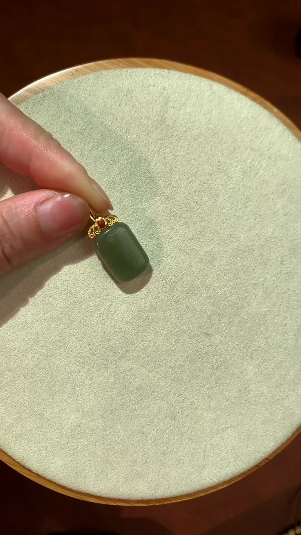 和田玉（青玉）银S925镀金镶嵌颈饰和田玉