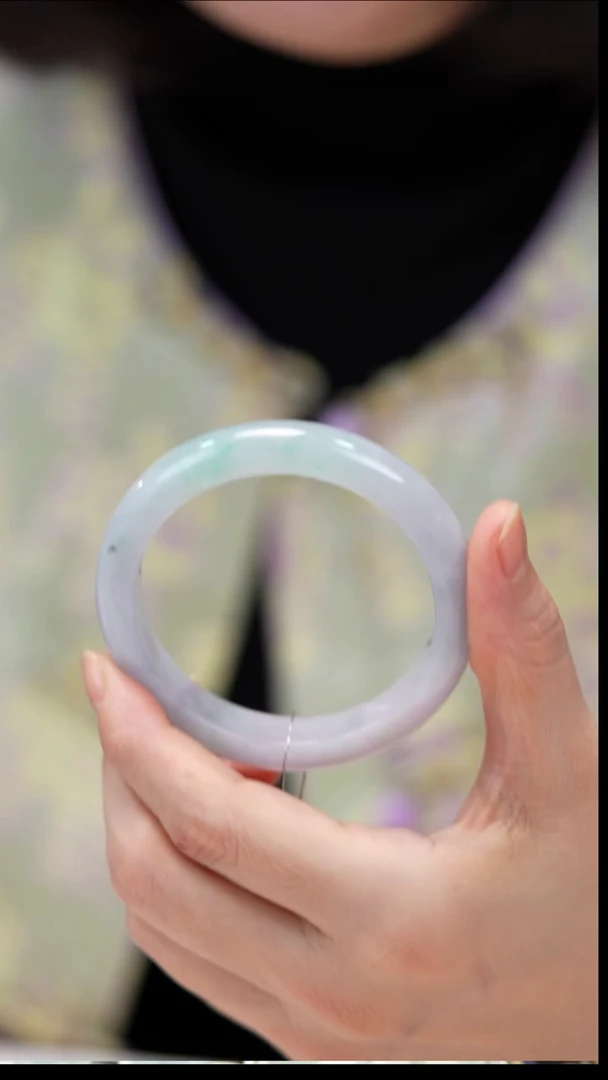 未镶嵌手镯翡翠微瑕翡翠手镯L3344