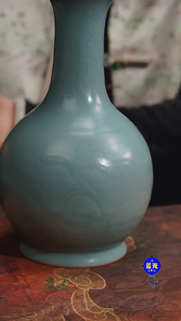 摆件微瑕清凉寺原矿釉刻花鹅颈瓶0204