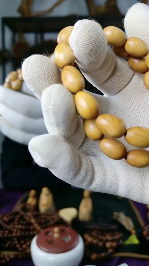 崖柏太行陈化崖柏小酸枣珠崖柏单圈手串