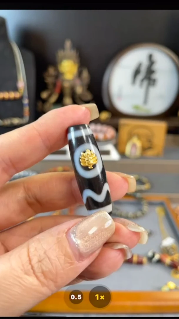 玛瑙/玉髓单珠18K金镶嵌凤九息增怀的那株