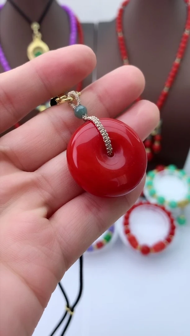 【闪购商品】翡翠颈饰未镶嵌D272吊坠