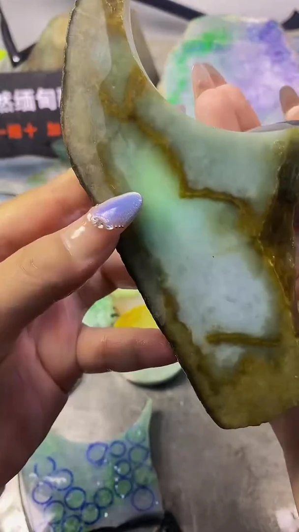 翡翠散珠未镶嵌玉上缘天然翡翠959