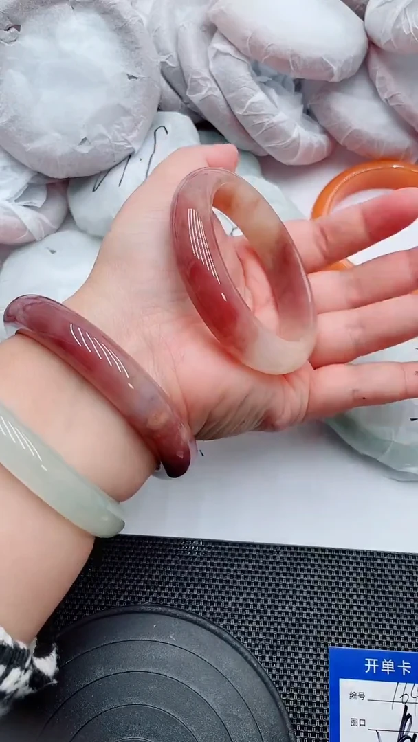 未镶嵌手镯石英质玉164-56-57