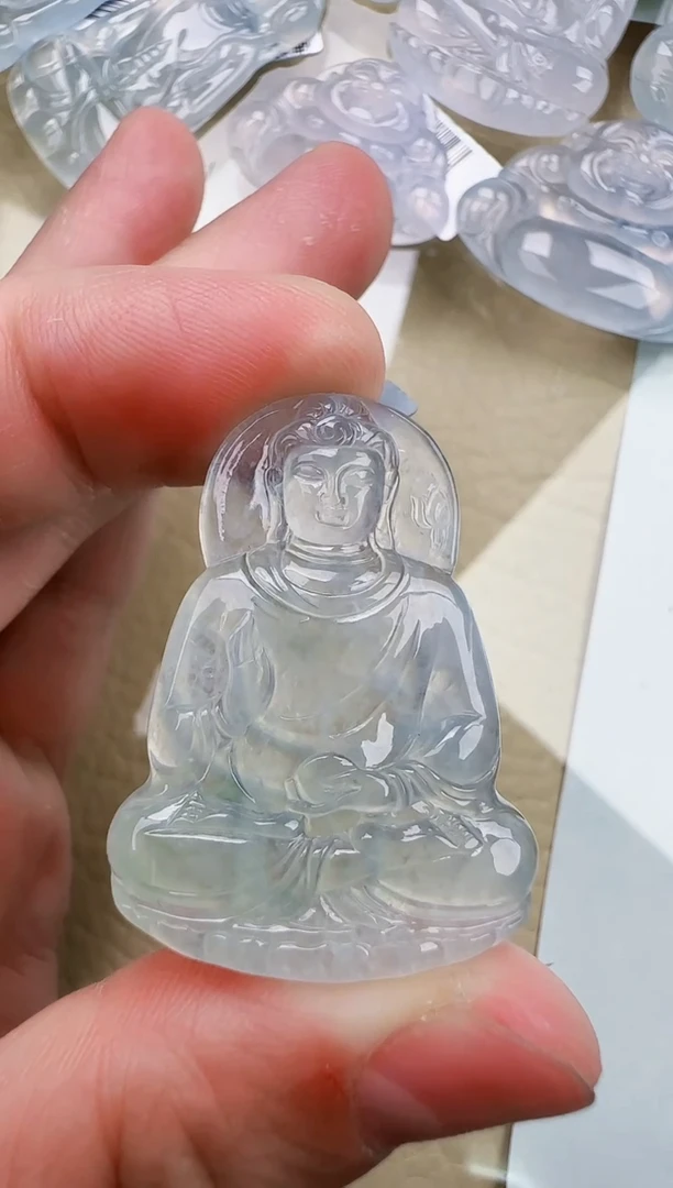 颈饰未镶嵌翡翠缅甸翡翠A货