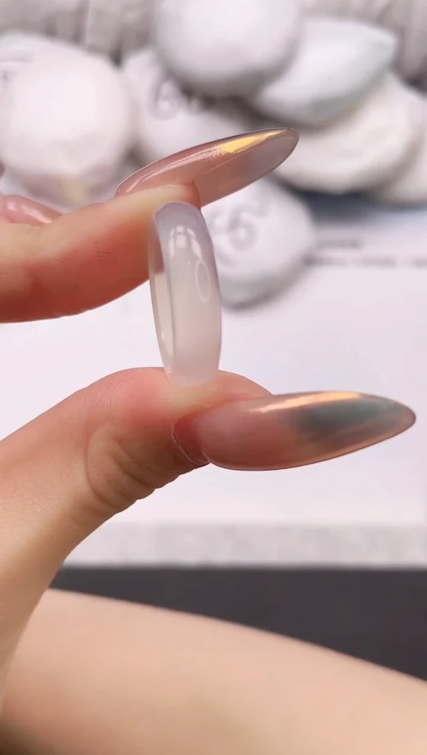 【闪购商品】石英质玉手镯未镶嵌素圈戒指白