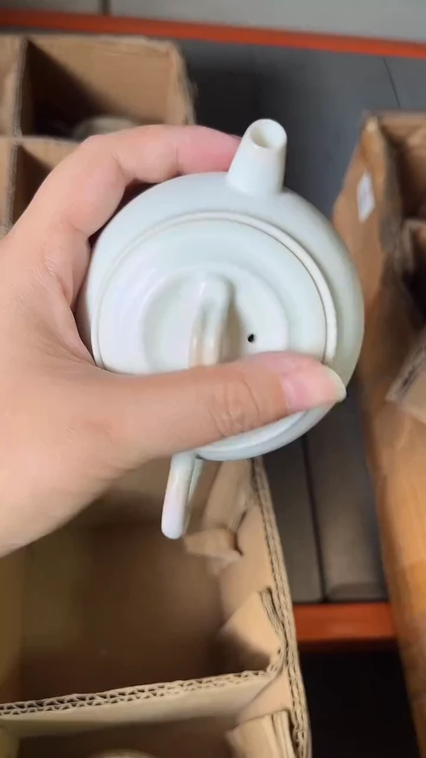 壶660号容量120-130ML中白泥 仿手工壶