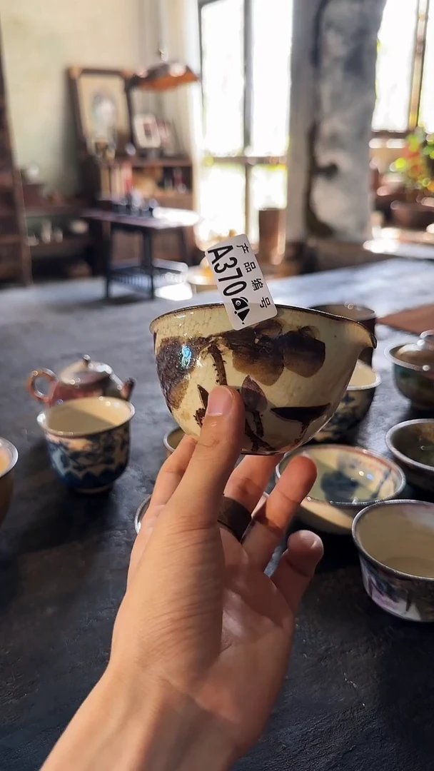 酱**饭鱼和熊工作室手工陶艺