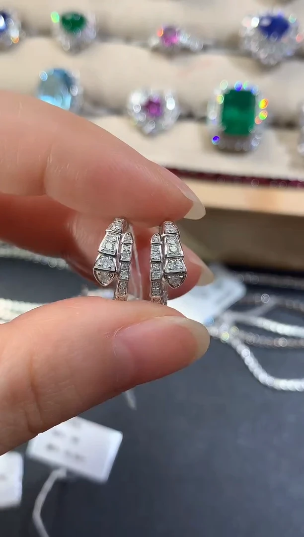 耳饰18K金镶嵌钻石D356|2800