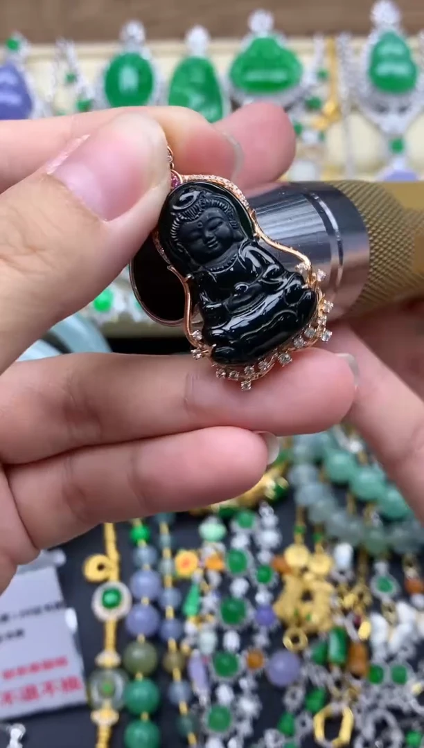 翡翠18K金镶嵌颈饰369-春日珠宝