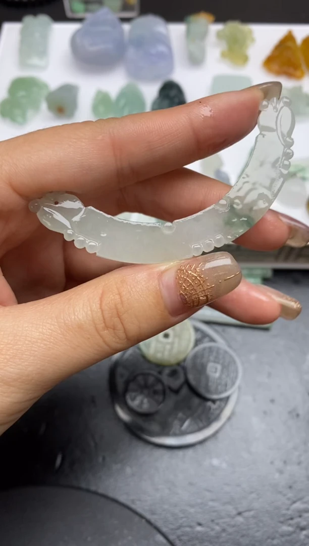 【闪购商品】定制翡翠未镶嵌翡翠毛货~