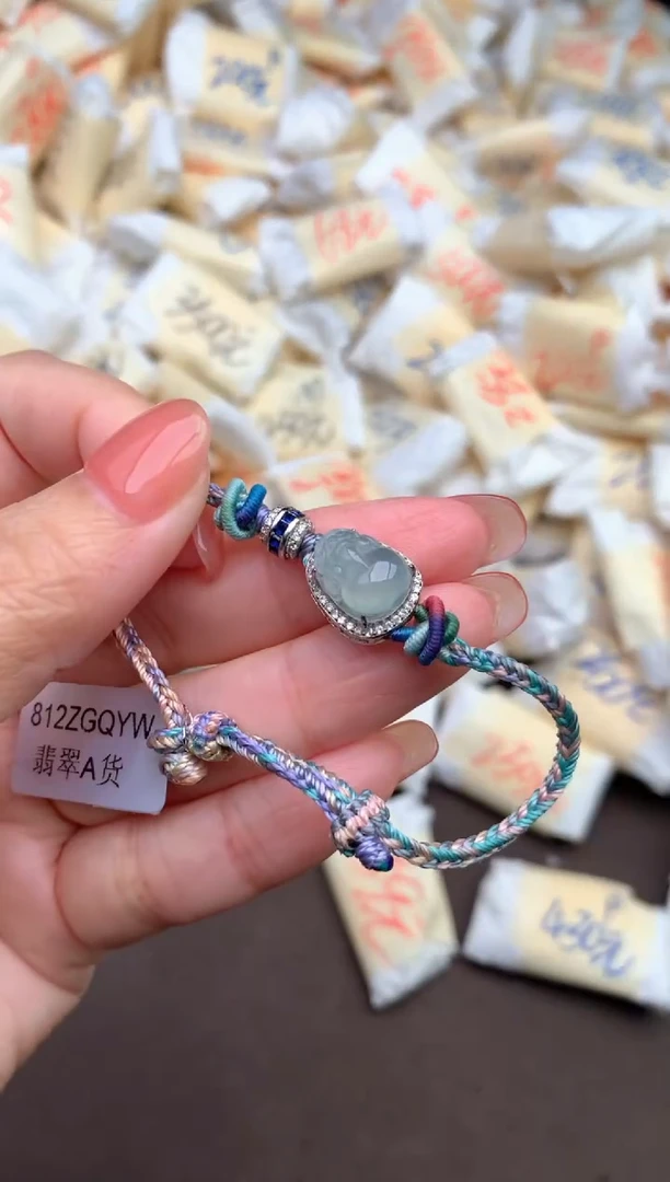 【闪购商品】翡翠手绳未镶嵌—