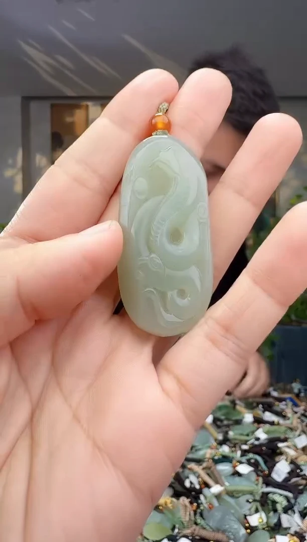 未镶嵌和田玉挂件拍一发一