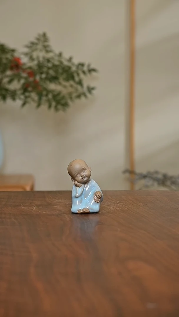 小和尚 天青 微瑕 无款