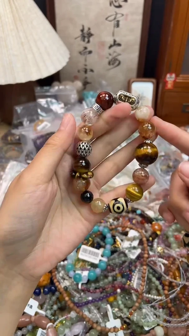 未镶嵌石英质玉手饰531