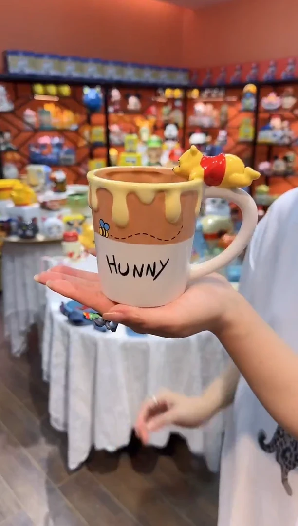 瓷片@@维尼熊蜂蜜陶瓷马克杯