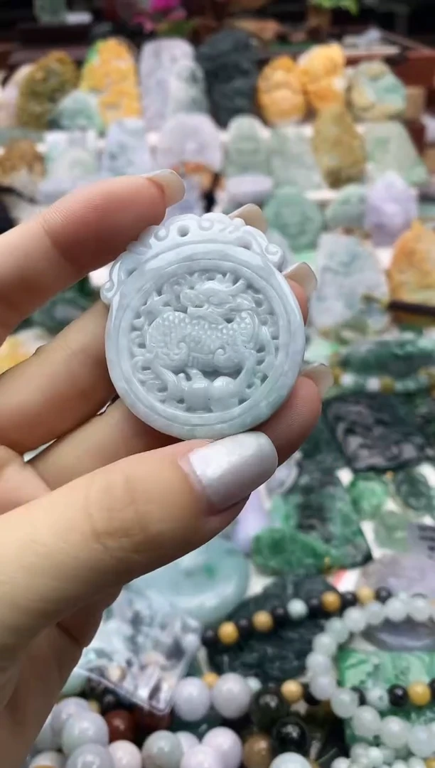 颈饰未镶嵌翡翠012