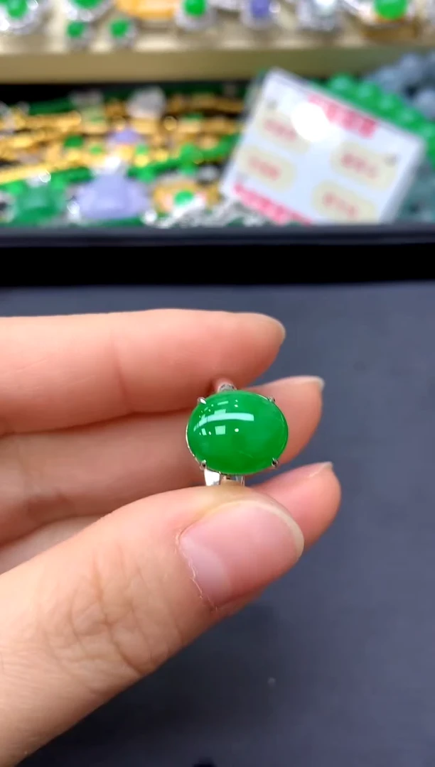 18K金镶嵌戒指翡翠407-中国好珍宝