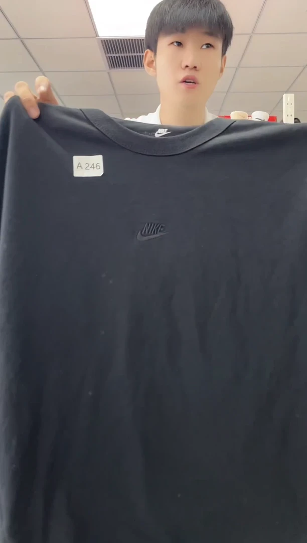 246编码 尺码180 胸围/衣长  正品